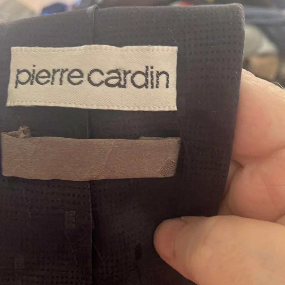 FINAL MARKDOWN Elegant Gray and Black Pierre Cardin silk Tie with Gold Accents